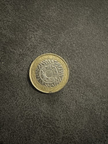 Queen elizabeth pound - ii,