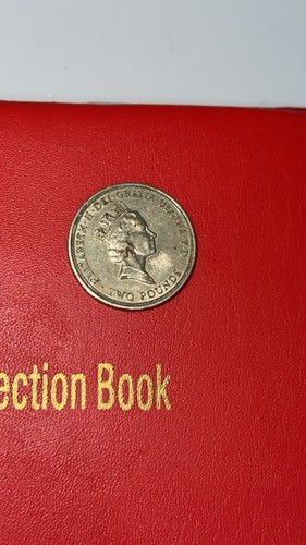 Two pounds 1986 coin - uk,